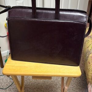 Classic Men's Leather Briefcase - Dark Brown